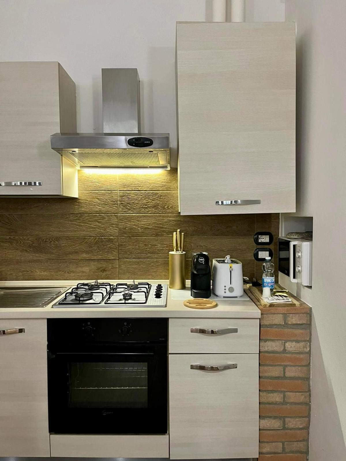 Residenza Corrado By Almanova Residenze Apartment Mantova Exterior foto