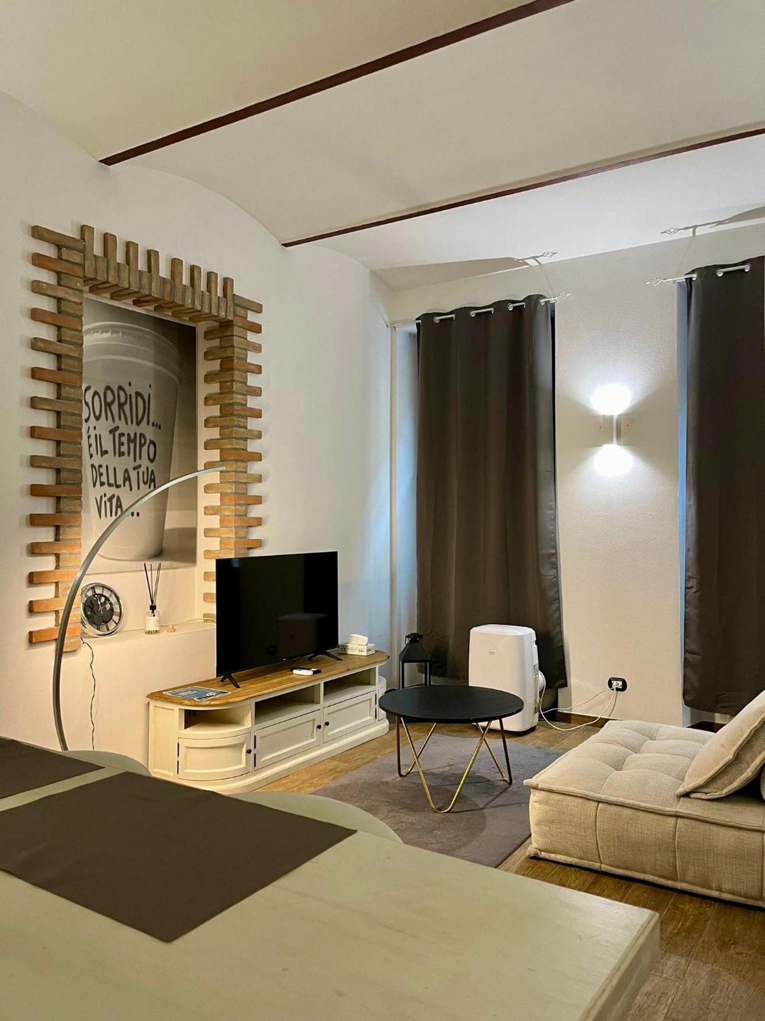 Residenza Corrado By Almanova Residenze Apartment Mantova Exterior foto