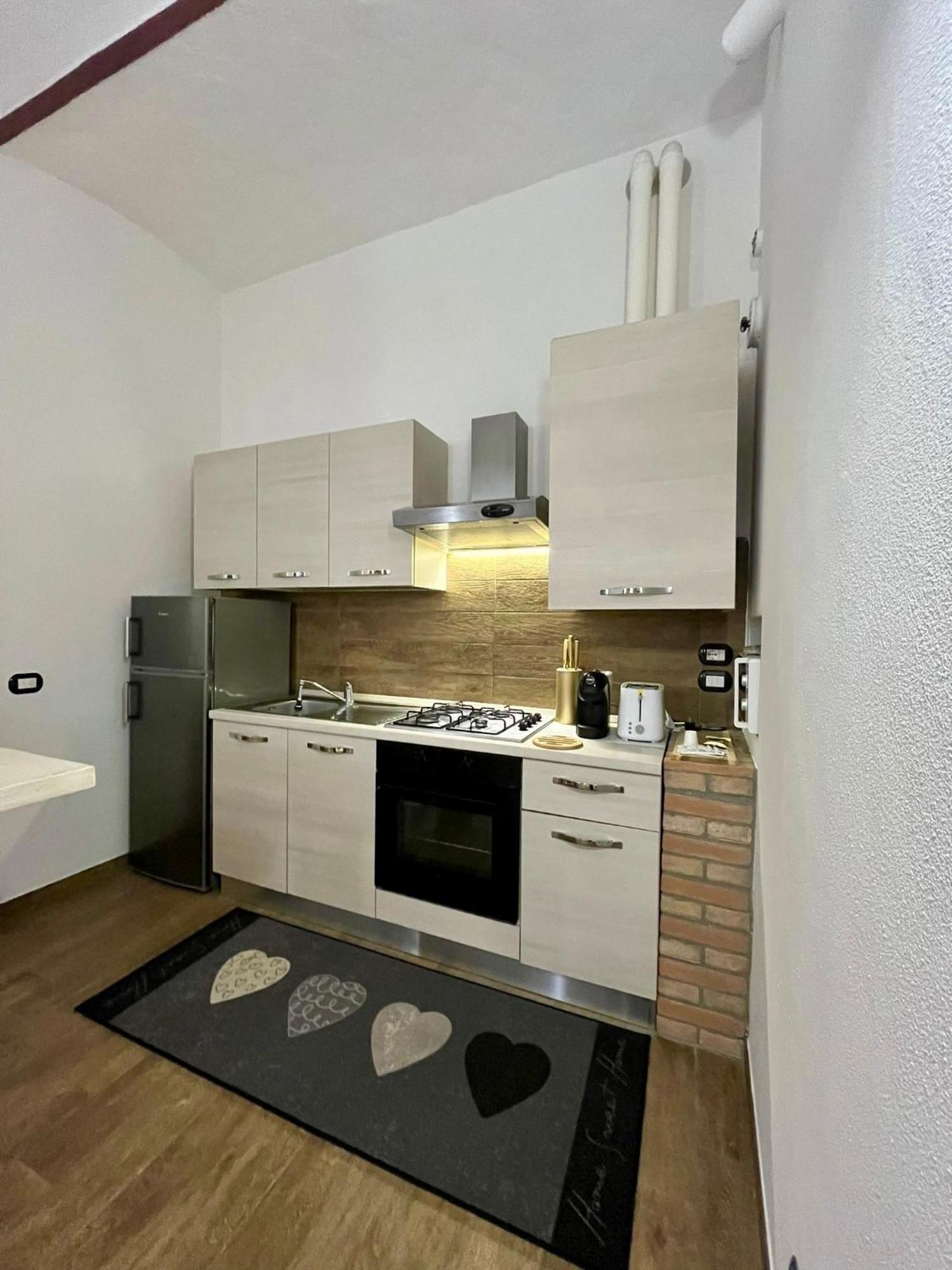 Residenza Corrado By Almanova Residenze Apartment Mantova Exterior foto
